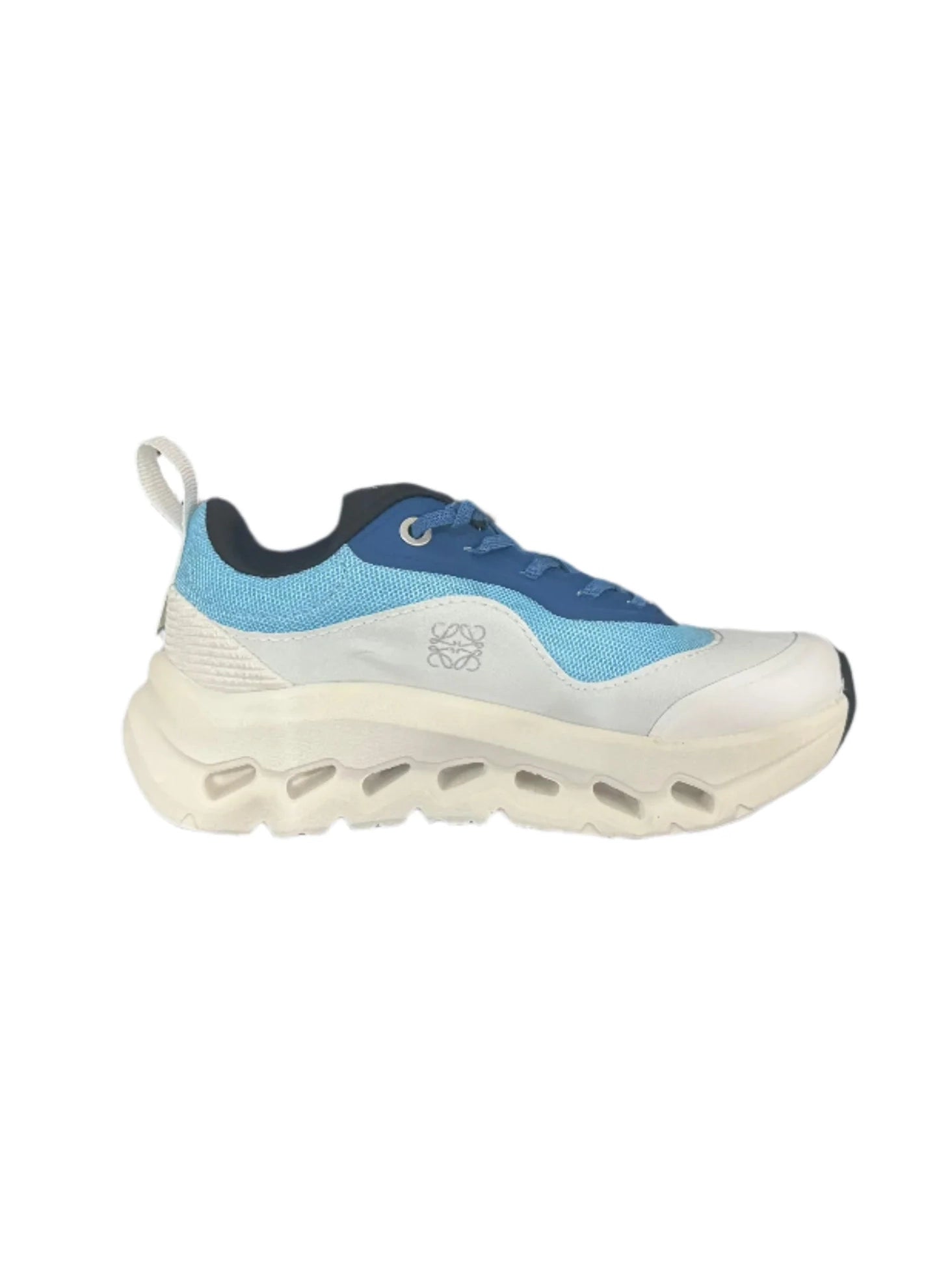 K-cloudtilt white blue